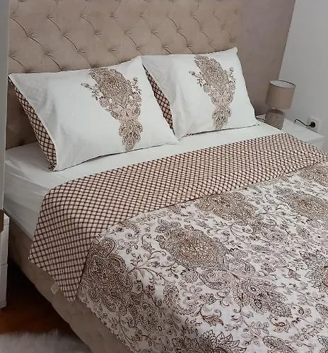 Sunset Σρέμσκα Μιτρόβιτσα